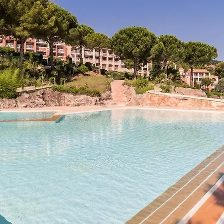 Apartment Le Hameau De Cap Esterel - Maeva - Climatise 2 Pieces 7 Personnes - Selection Mae-5947 *